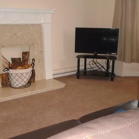 Clydebank Apartment กลาสโกว์ ภายนอก รูปภาพ